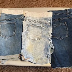 Lot of girls shorts Size 14-16 Plus.